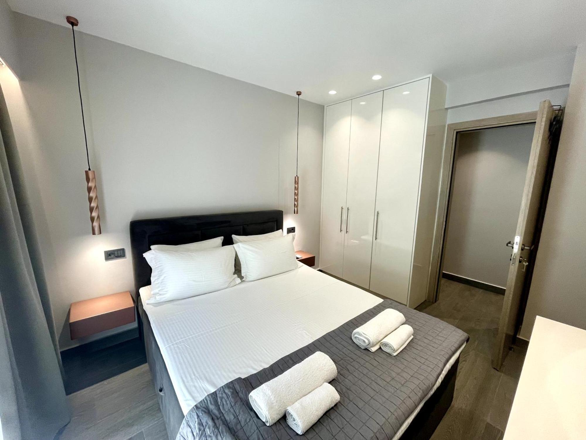 Aelia Urban * Heraklion (Crete)